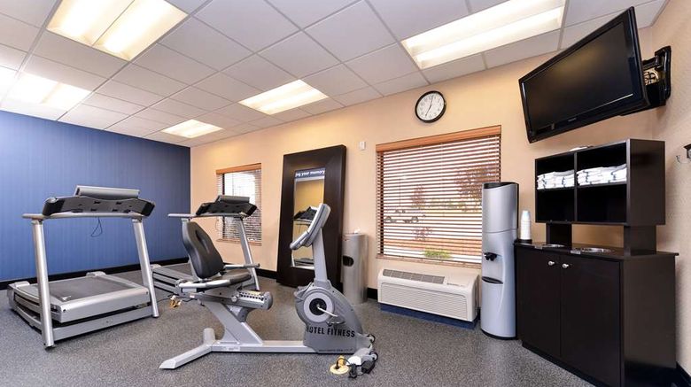 <b>Hampton Inn Evanston Health</b>. Images powered by <a href="https://iceportal.shijigroup.com/" title="IcePortal" target="_blank">IcePortal</a>.