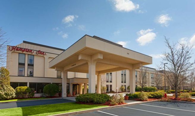 Hampton Inn New Bedford Exterior