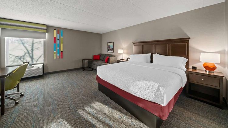 Hampton Inn New Bedford Room