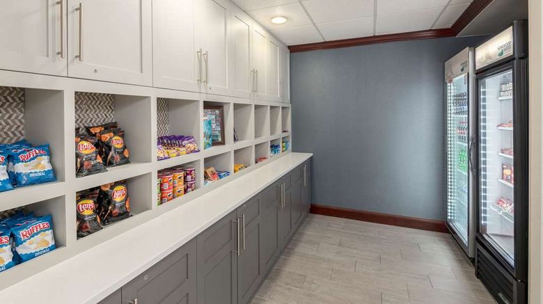 <b>Homewood Suites by Hilton Mount Laurel Restaurant</b>. Images powered by <a href="https://iceportal.shijigroup.com/" title="IcePortal" target="_blank">IcePortal</a>.