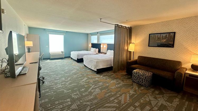 Home2 Suites by Hilton Rahway Room