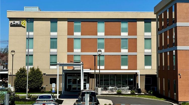 Home2 Suites by Hilton Rahway Exterior