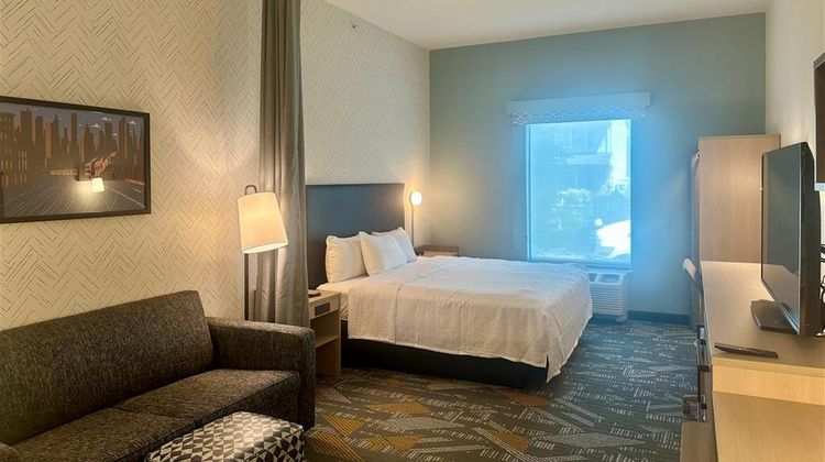 Home2 Suites by Hilton Rahway Room