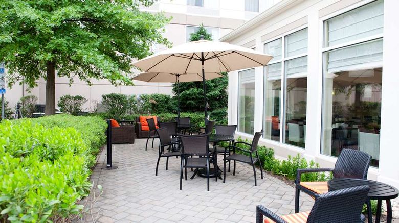 <b>Hilton Garden Inn Secaucus/Meadowlands Exterior</b>. Images powered by <a href="https://iceportal.shijigroup.com/" title="IcePortal" target="_blank">IcePortal</a>.