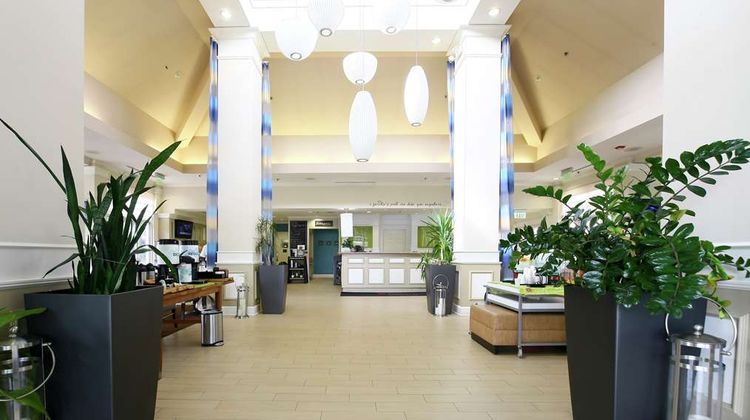 Hilton Garden Inn Secaucus/Meadowlands Lobby