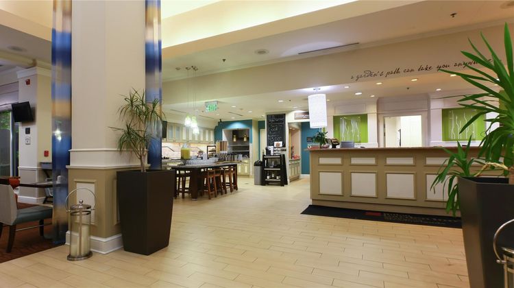 Hilton Garden Inn Secaucus/Meadowlands Lobby
