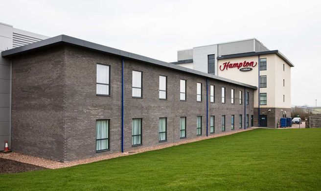 Hampton by Hilton Exeter Airport Exterior