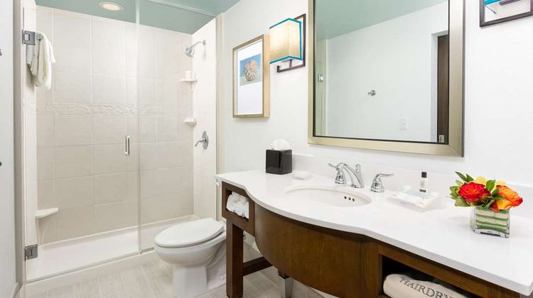 Hilton Garden Inn/The Keys Collection Room