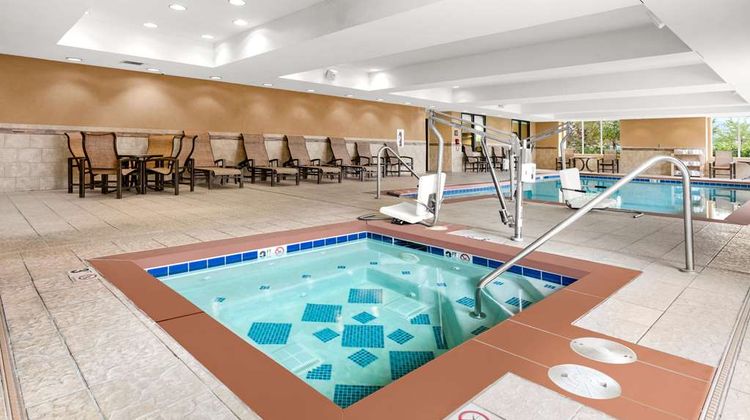 Hampton Inn & Suites Fairbanks Pool