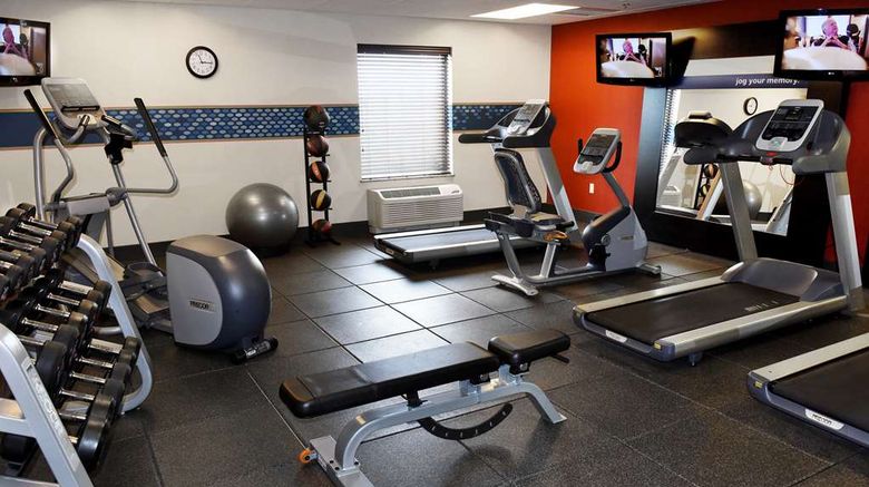 <b>Hampton Inn & Suites Fargo Health</b>. Images powered by <a href="https://iceportal.shijigroup.com/" title="IcePortal" target="_blank">IcePortal</a>.