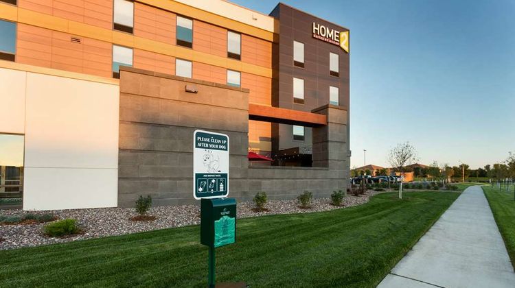 Home2 Suites By Hilton Fargo Exterior