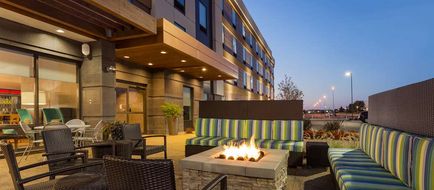 Home2 Suites By Hilton Fargo Exterior