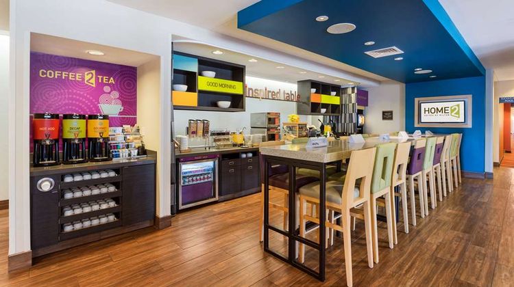 Home2 Suites By Hilton Fargo Restaurant