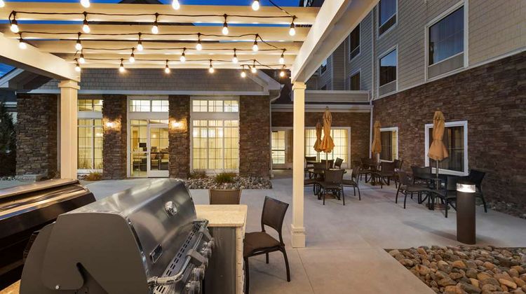 Homewood Suites Fargo Exterior
