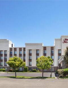 Hampton Inn & Suites Fresno