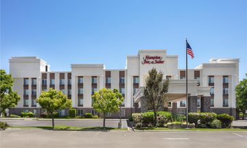 Hampton Inn & Suites Fresno