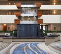 DoubleTree by Hilton Fresno Conv Ctr Lobby