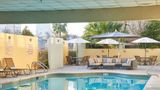 DoubleTree by Hilton Fresno Conv Ctr Pool