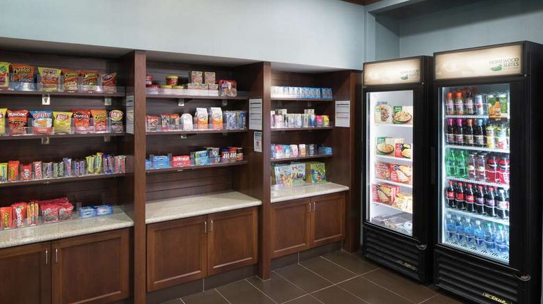 <b>Homewood Suites Fresno Airport/Clovis Restaurant</b>. Images powered by <a href="https://iceportal.shijigroup.com/" title="IcePortal" target="_blank">IcePortal</a>.