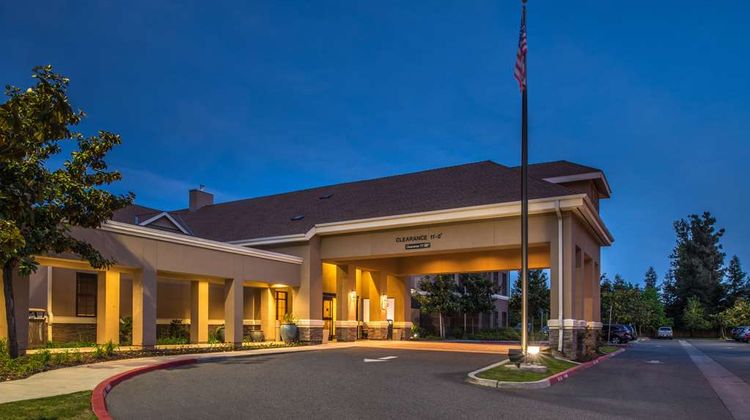 Homewood Suites by Hilton Fresno Exterior