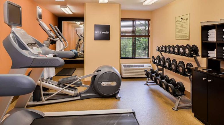 <b>Homewood Suites by Hilton Fresno Health</b>. Images powered by <a href="https://iceportal.shijigroup.com/" title="IcePortal" target="_blank">IcePortal</a>.