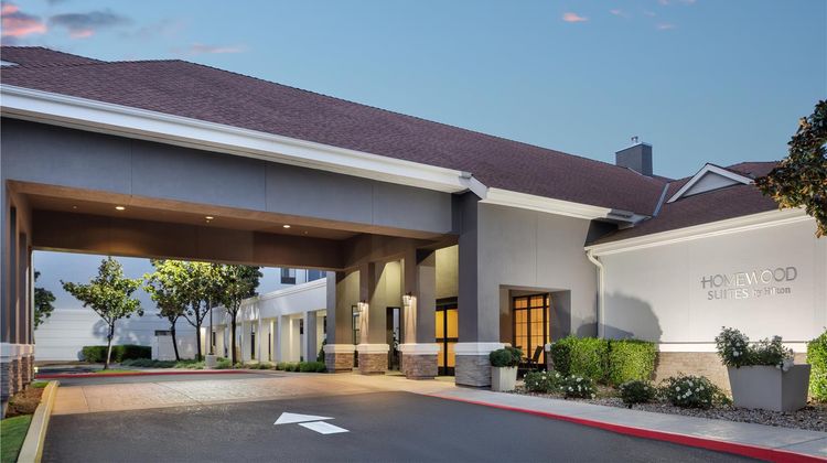 Homewood Suites by Hilton Fresno Exterior