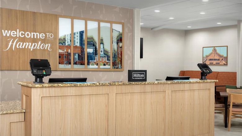 <b>Hampton Inn by Hilton Fayetteville Fort Bragg Lobby</b>. Images powered by <a href="https://iceportal.shijigroup.com/" title="IcePortal" target="_blank">IcePortal</a>.