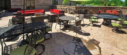 Embassy Suites Fayetteville Fort Liberty Exterior