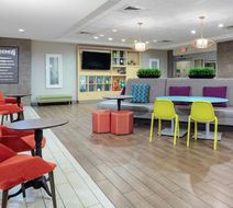 Home2 Suites by Hilton Fayetteville Fort Lobby