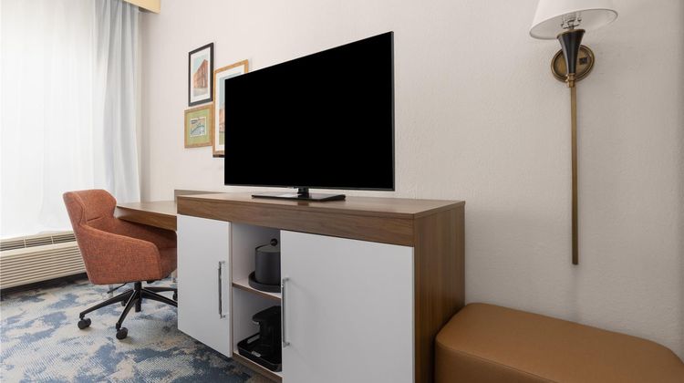 Hampton Inn Frostburg Room