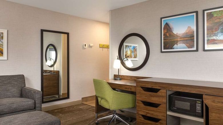 <b>Hampton Inn Kalispell Room</b>. Images powered by <a href="https://iceportal.shijigroup.com/" title="IcePortal" target="_blank">IcePortal</a>.