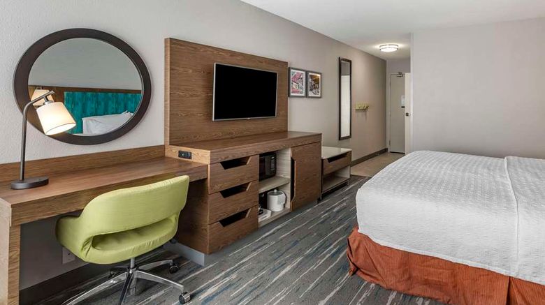 <b>Hampton Inn Ft. Collins Room</b>. Images powered by <a href="https://iceportal.shijigroup.com/" title="IcePortal" target="_blank">IcePortal</a>.
