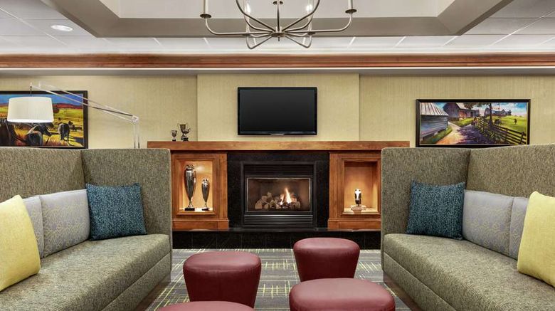 <b>Hampton Inn & Suites Fort Detrick Lobby</b>. Images powered by <a href="https://iceportal.shijigroup.com/" title="IcePortal" target="_blank">IcePortal</a>.