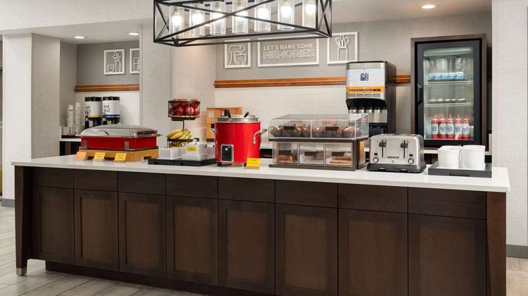 Hampton Inn Fairfax City Restaurant