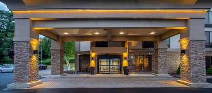 Hampton Inn Fishkill Exterior