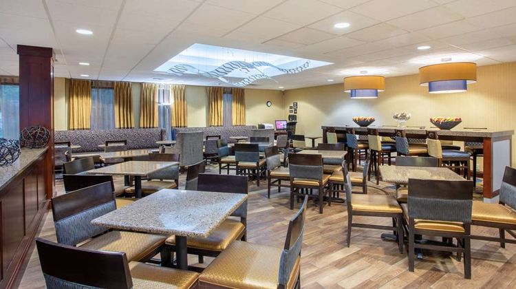 Hampton Inn Fishkill Lobby
