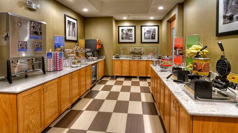 <b>Hampton Inn Franklin Restaurant</b>. Images powered by <a href="https://iceportal.shijigroup.com/" title="IcePortal" target="_blank">IcePortal</a>.
