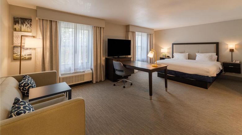 <b>Hampton Inn & Suites Florence-Downtown Room</b>. Images powered by <a href="https://iceportal.shijigroup.com/" title="IcePortal" target="_blank">IcePortal</a>.