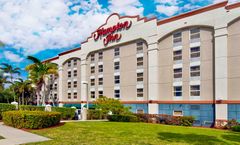 Hampton Inn Airport North-Cruise Port