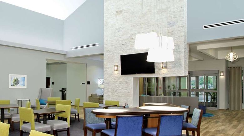 <b>Homewood Suites by Hilton Restaurant</b>. Images powered by <a href="https://iceportal.shijigroup.com/" title="IcePortal" target="_blank">IcePortal</a>.