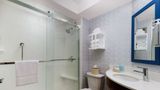 Hampton Inn Cypress Creek Room