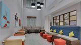 <b>Hampton Inn & Suites Ft. Lauderdale Lobby</b>. Images powered by <a href="https://iceportal.shijigroup.com/" title="IcePortal" target="_blank">IcePortal</a>.