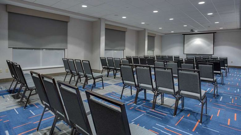 <b>Hampton Inn & Suites Ft. Lauderdale Meeting</b>. Images powered by <a href="https://iceportal.shijigroup.com/" title="IcePortal" target="_blank">IcePortal</a>.
