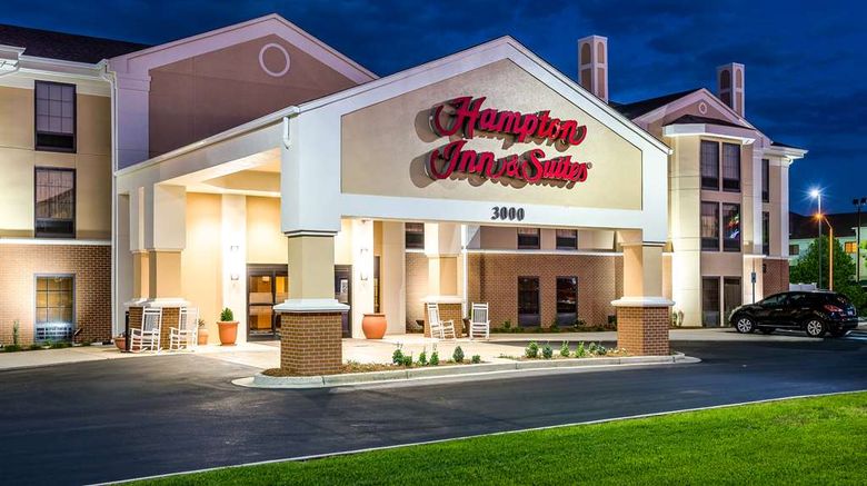 <b>Hampton Inn & Suites Florence Center Exterior</b>. Images powered by <a href="https://iceportal.shijigroup.com/" title="IcePortal" target="_blank">IcePortal</a>.