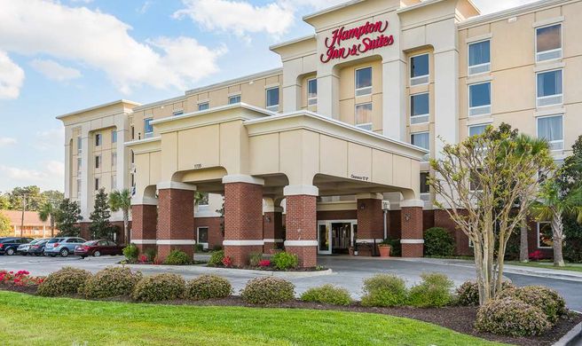 Hampton Inn & Suites-Florence North I-95 Exterior