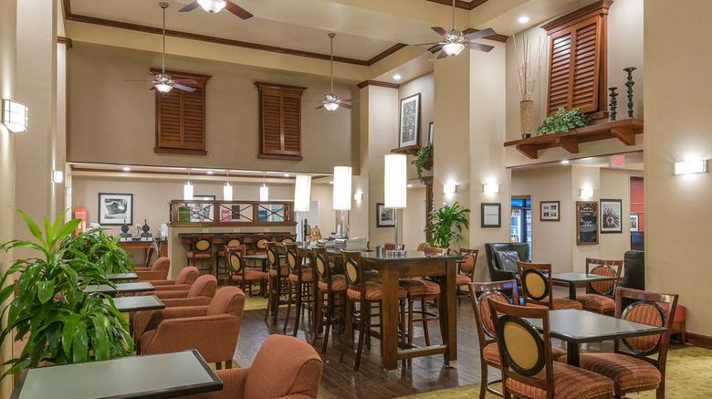 <b>Hampton Inn & Suites-Florence North I-95 Restaurant</b>. Images powered by <a href="https://iceportal.shijigroup.com/" title="IcePortal" target="_blank">IcePortal</a>.