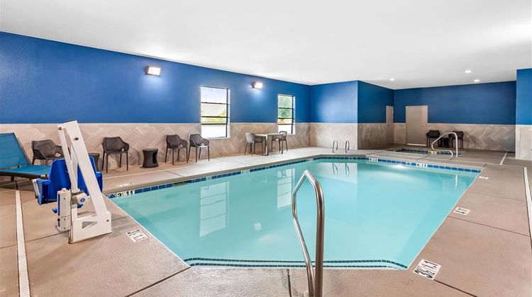 Hampton Inn & Suites Farmington Pool