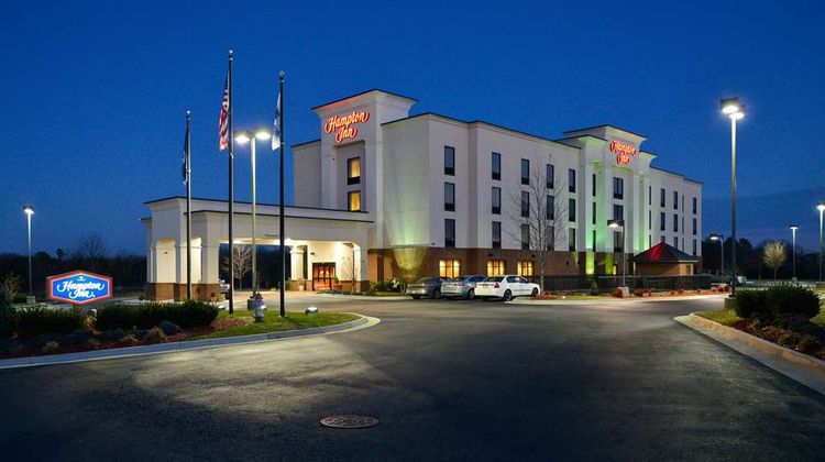 Hampton Inn Farmville Exterior