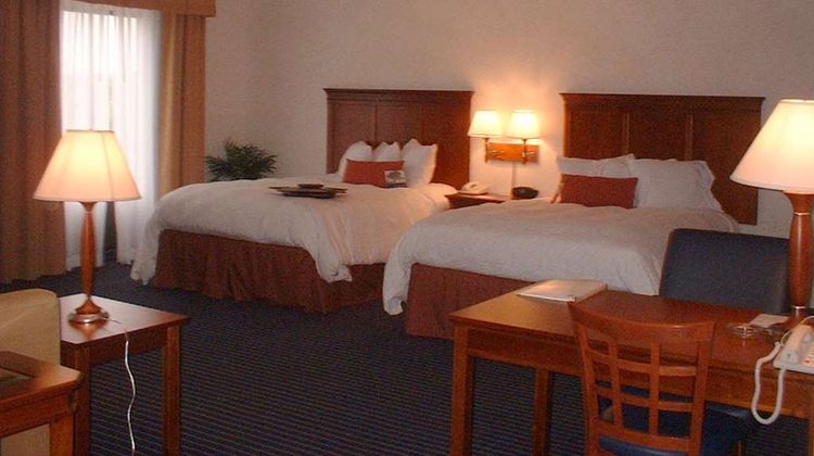 Hampton Inn Farmville Room