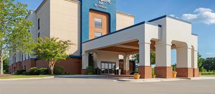 Hampton Inn Farmville Exterior